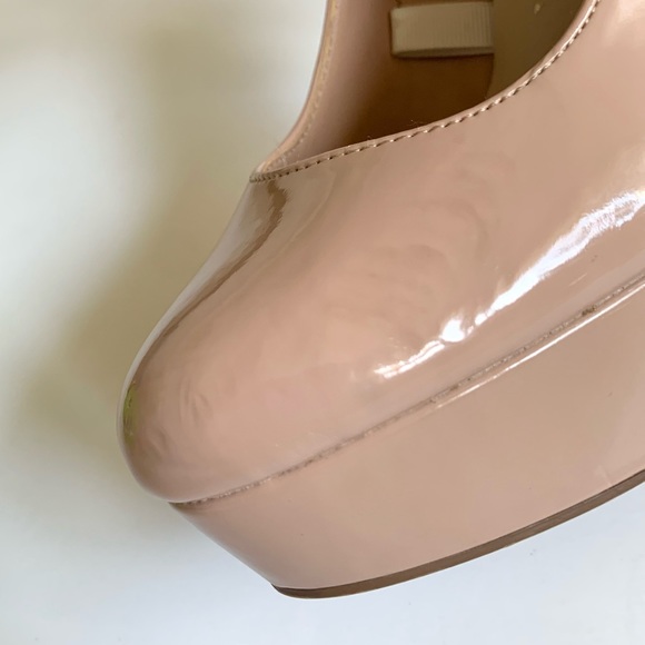 Tan/Nude Platform Patent Leather High Heels•Size 8•HIGH!!!!! - Picture 9 of 10